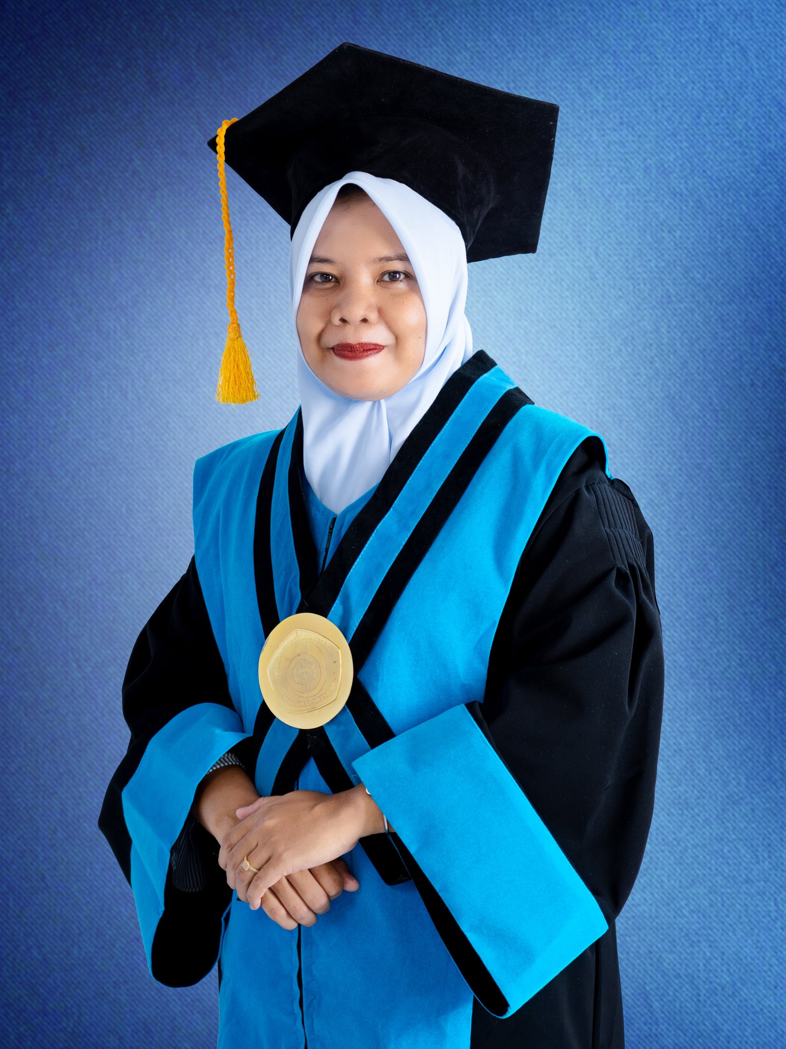 Aulia Debby Pelu, S.Farm.,M.Si